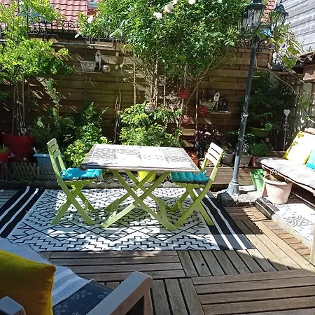 Homestay L'atelier De Jocelyne *