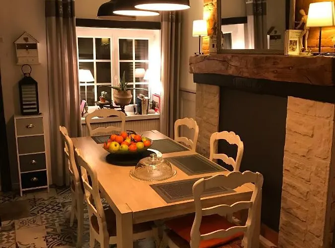 L'atelier De Jocelyne Homestay Beuzeville